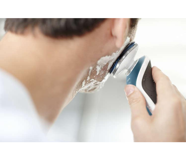Philips S7370/12 Shaver Series 7000 - 276855 - zdjęcie 10